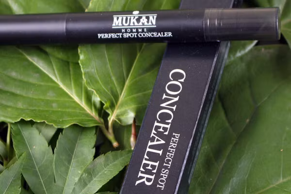 11. Thanh che khuyết điểm Mukan Perfect Spot Concealer.