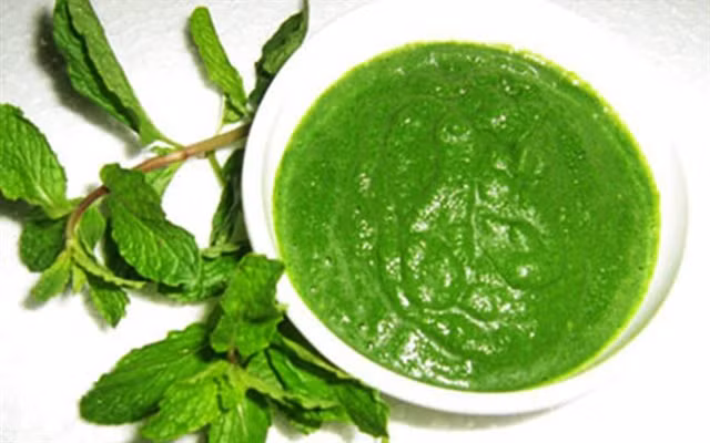 Một loại mỹ phẩm chỉ dùng cho một mục đích: Phụ nữ Trung Quốc không dùng một sản phẩm cho hai mục đích. Họ không muốn sử dụng kem dưỡng thể lại bôi trên mặt.