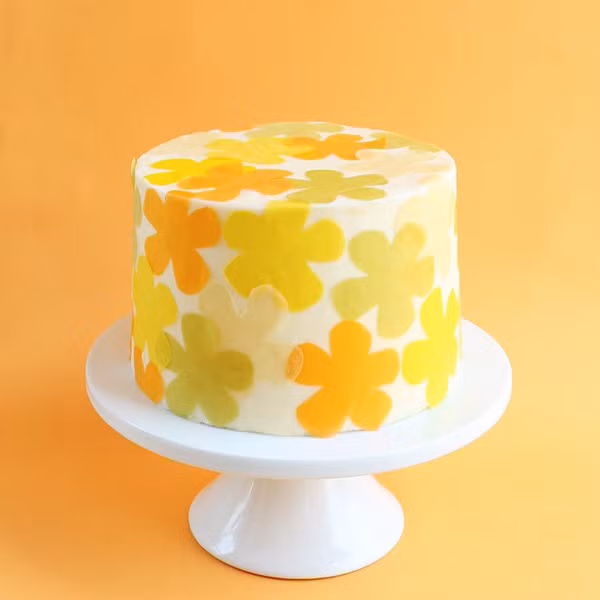 Bánh giống như họa tiết giấy dán tường.