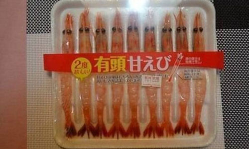 Khay tôm này chính là một sản phẩm đánh lừa người tiêu dùng trong siêu thị.