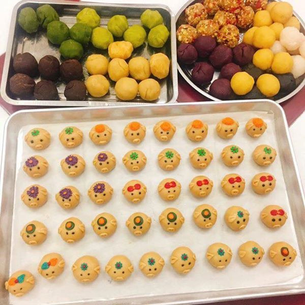 Điều thích thú là bánh Trung thu hình thú này có hình thù ngộ nghĩnh, nhỏ nhắn và có giá phải chăng, những chiếc bánh này rất thích hợp để làm quà cho trẻ nhỏ.