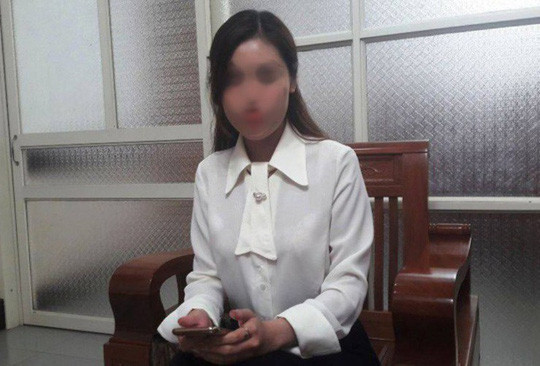 Chị N.T.Tr, cô gái xuất hiện trong hình ảnh có liên quan đến chuyện "bồ nhí" của lãnh đạo tỉnh Thanh Hóa bức xúc trước tin đồn thất thiệt nhằm vào mình.