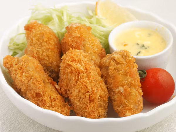 Đồ ăn chiên là thực phẩm cấm kỵ đối với người say rượu bởi chúng có thể khiến họ cảm thấy mệt mỏi hơn. Các thực phẩm chiên nhiều dầu có thể gây kích ứng dạ dày và gây ra các vấn đề tiêu hoá.