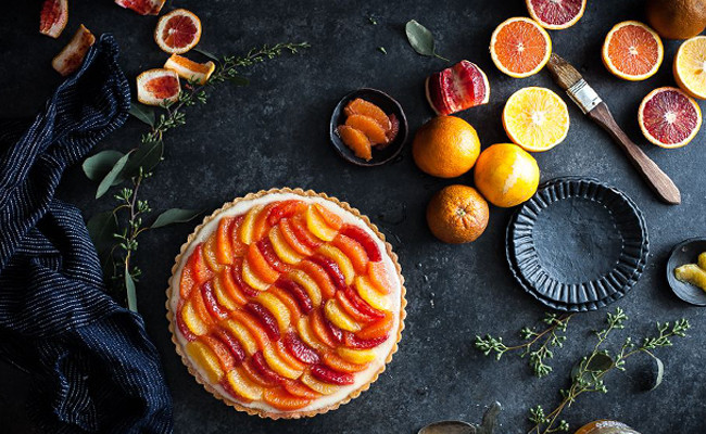 Nghiên cứu chỉ ra rằng, những loại quả có múi có chứa hàm lượng vitamin và dưỡng chất cao. Đặc biệt, những loại quả này còn chứa hợp chất clementine giúp làm giảm lo lắng và cải thiện tâm trạng hiệu quả.