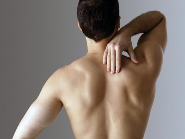 Sữa dê giàu canxi, 1 ly cung cấp 327 miligam khoáng chất này, nhiều hơn sữa bò. Điều này giúp ngăn ngừa chứng loãng xương và các rối loạn liên quan đến xương khác cũng như giúp tăng cường xương và răng.