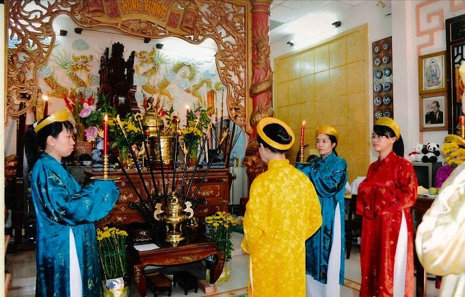 Ban Nữ Quan Âu Lạc chuẩn bị tiến hành tế tổ.