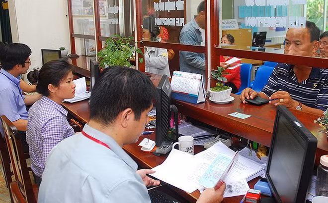 Từ ngày 1/7, cán bộ, công chức , viên chức… sẽ được đồng loạt tăng lương.