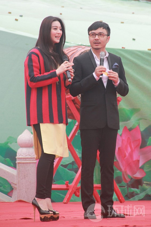 Thời trang khó hiểu của nữ diễn viên nổi tiếng.