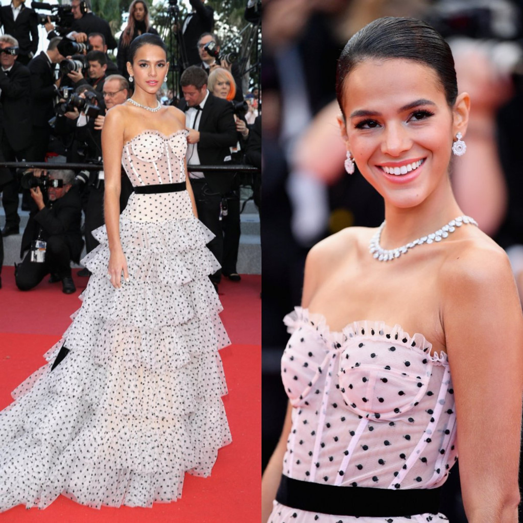 Bruna rất chăm chỉ đi bộ và chơi ván trượt, đạp xe, hoặc chạy bộ dọc bờ biển các bãi biển ở Rio de Janeiro. Theo cô, việc tập luyện ngoài trời vừa giúp bạn thư giãn vừa giúp bạn đốt cháy calo.