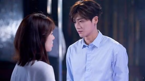 Trước sự kiên quyết của tôi, anh cũng không cấm cản mà chỉ dặn tôi hãy biết cân bằng giữa công việc và gia đình. (Ảnh minh hoạ)