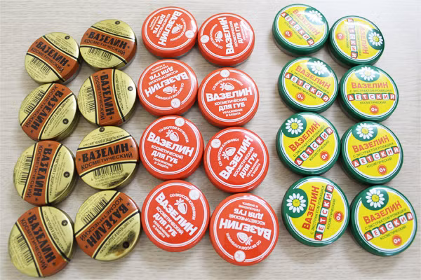 Mỹ phẩm Nga cũng là món quà được nhiều khách du lịch mua về cho người thân. Loại mỹ phẩm này được đánh giá là lành tính và khá hiệu quả. Ảnh: Internet.