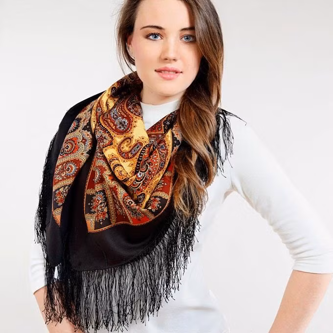 Chất liệu của những chiếc khăn này là len 100% nên chúng rất mềm và ấm.