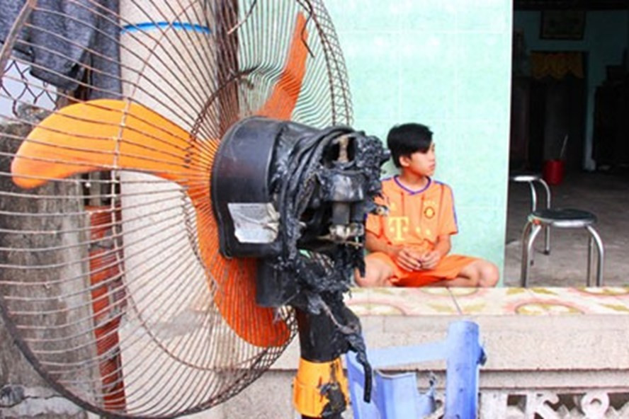 Ky la do dac trong nha tu boc chay o Long An