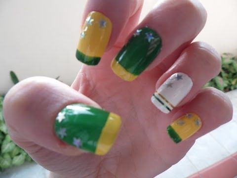 Nail họa tiết quốc kỳ cũng là sự lựa chọn được nhiều tín đồ thể thao yêu thích.