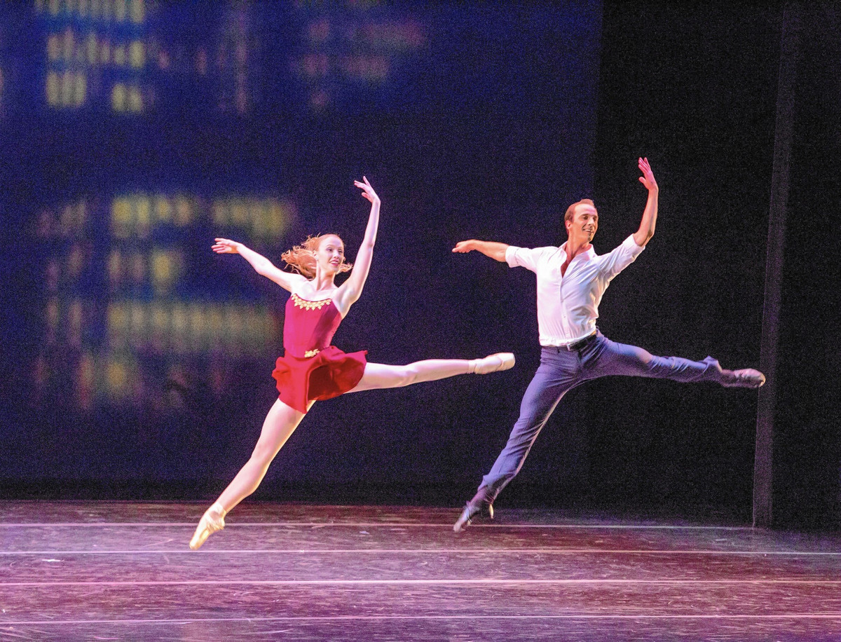 Chống trầm cảm: Một nghiên cứu cho thấy nhảy múa giúp nâng cao tinh thần và giúp chống lại trầm cảm.