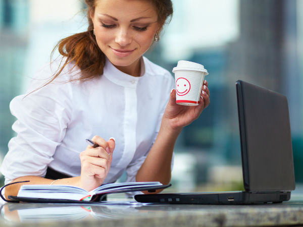 Tôi có ngày "đèn đỏ" hai lần trong một tháng thì sao? Nếu vấn đề này xảy ra chỉ xảy ra 1 lần thì không sao. Đôi khi, các hormone trong cơ thể bạn có thể quá tải. Nhưng nếu vẫn tồn tại trong nhiều tháng thì bạn nên đi khám để tìm nguyên nhân.