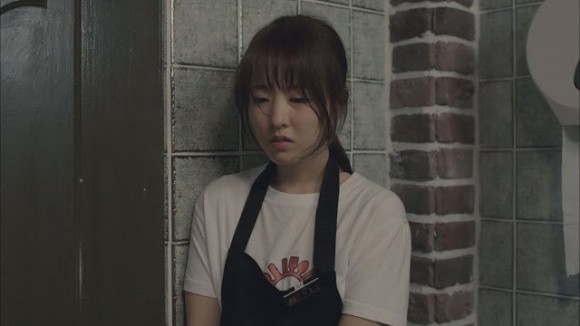 Cả đời tôi sẽ không thể quên được cái ngày mà những người trong gia đình ấy đổ tội cho mẹ tôi. (Ảnh minh họa)