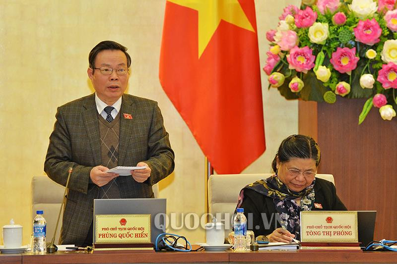 Phó Chủ tịch QH Phùng Quốc Hiển.