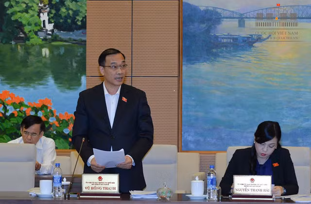 Chủ nhiệm UB Kinh tế Vũ Hồng Thanh.