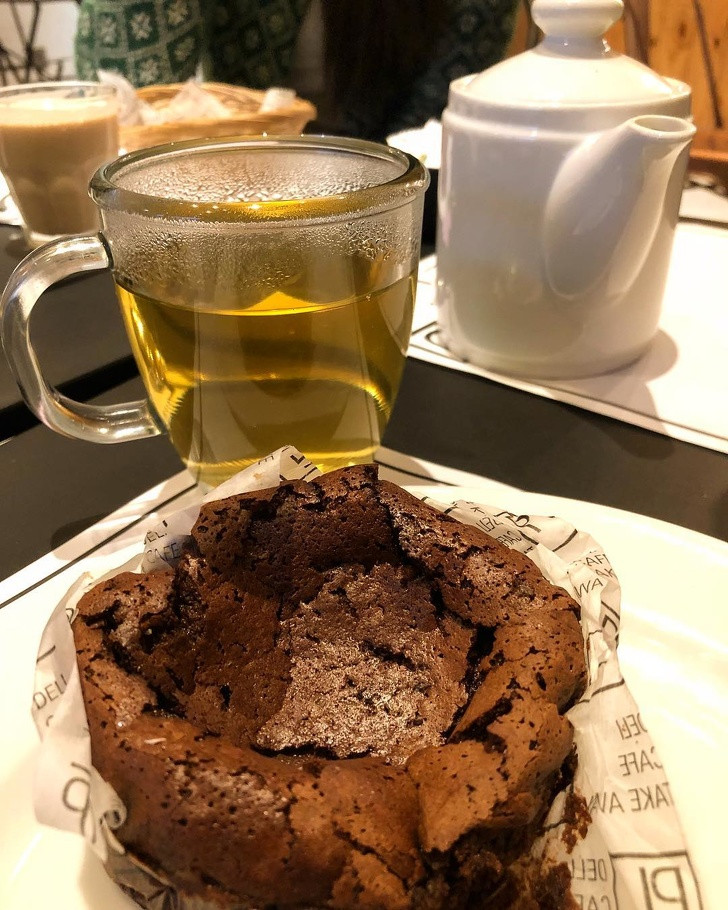 Những đồ ăn, thức uống giúp giảm tình trạng phù nề - Hình 9 Nhung do an, thuc uong giup giam tinh trang phu ne-Hinh-9