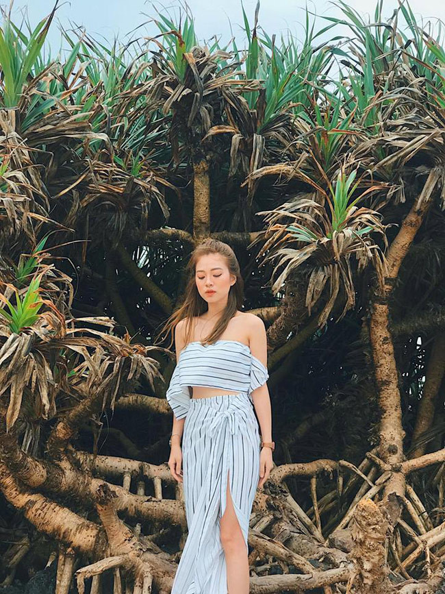 Tiếp tục dính phải tin đồn đố kị, "tẩy chay" người từng chơi thân với mình, Mai Anh khá tai tiếng. Tuy nhiên, cô nàng dường như không mấy quan tâm đến điều này.