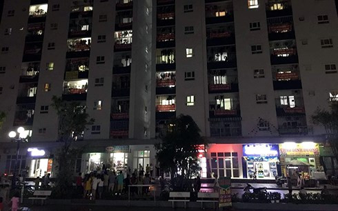 Vu me that co con va chau: Phan ung bat ngo cua nguoi than