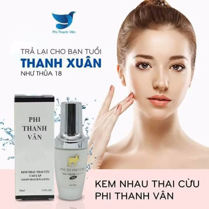 Theo đó, cơ quan chức năng phát hiện có sự khác biệt thành phần paraben và 2-phenoxyethanol trên thông tin sản phẩm, hồ sơ công bố và phiếu kiểm nghiệm ba mẫu sản phẩm gồm Sữa rửa mặt trắng da se khít lỗ chân lông ngăn ngừa mụn, kem nhau thai cừu cao cấp và kem dưỡng trắng da toàn thân cao cấp của Công ty Cổ phần Mỹ phẩm Phi Thanh Vân tung ra thị trường.