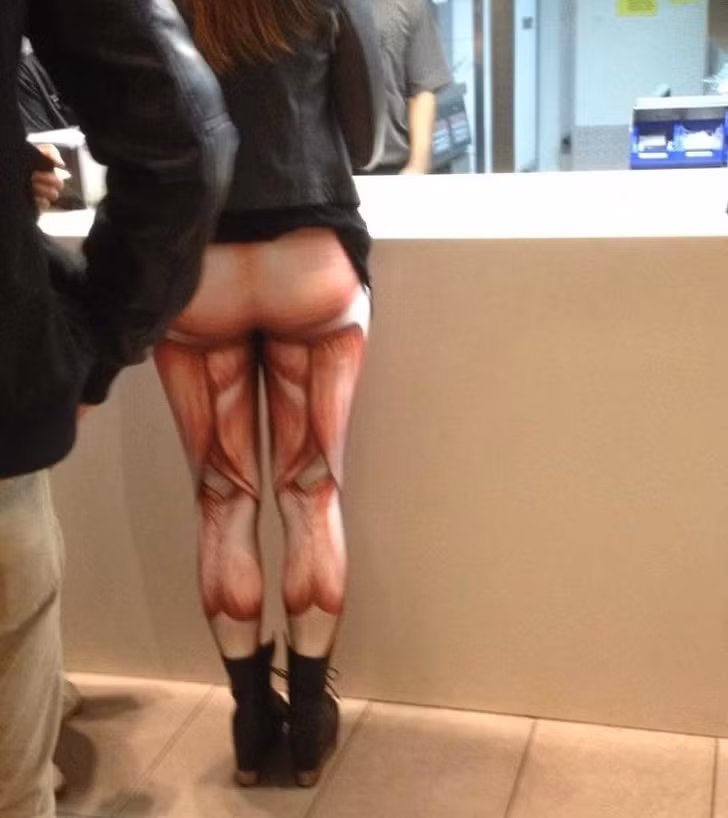 Bạn có dám mặc thử mẫu thời trang kỳ lạ này không?