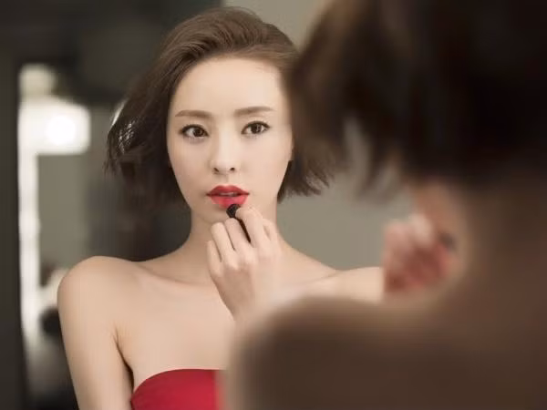 Một lối sống lành mạnh và khỏe khoắn mang lại cho bạn rất nhiều lợi ích, nhất là trong việc duy trì vóc dáng và sắc đẹp. (Ảnh minh họa). Một lối sống lành mạnh và khỏe khoắn mang lại cho bạn rất nhiều lợi ích, nhất là trong việc duy trì vóc dáng và sắc đẹp. (Ảnh minh họa).