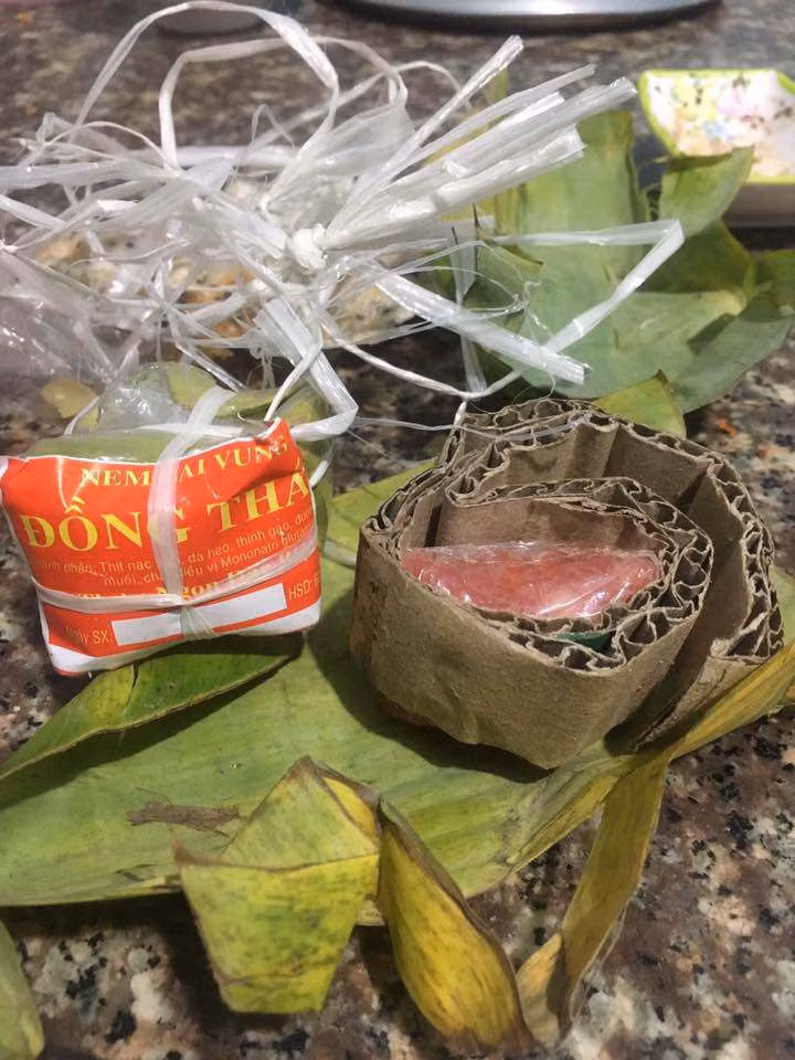 Đây thực sự là cảnh 500 xôi 1000 lá đây mà.