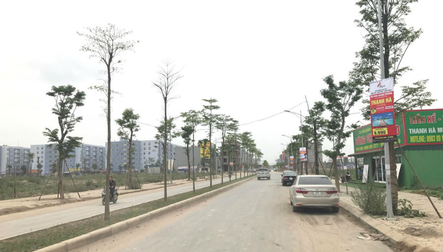 Khu vực bên trong dao động khoảng 30 triệu đồng/m2, tuỳ vị trí.