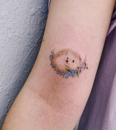 Các bạn yêu động vật chắc chắn sẽ thích mẫu hình xăm xinh xắn này.