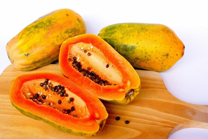 Không an toàn cho trẻ sơ sinh: Ăn quá nhiều đu đủ có thể dẫn đến tiêu chảy hoặc táo bón ở trẻ sơ sinh.