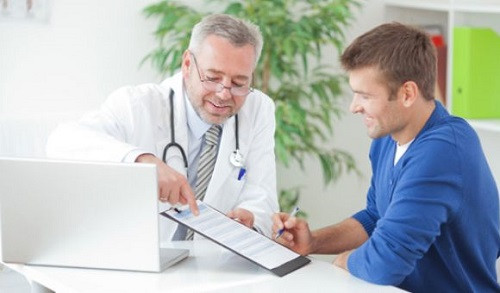 Priapism là một tình trạng nghiêm trọng của “cậu nhỏ” khi cương cứng trong nhiều giờ, thường là không kích thích tình dục. Tình trạng này thường xảy ra khi lưu lượng máu không bình thường và thậm chí có thể gây đau. Priapism có thể xảy ra với đàn ông ở mọi lứa tuổi.