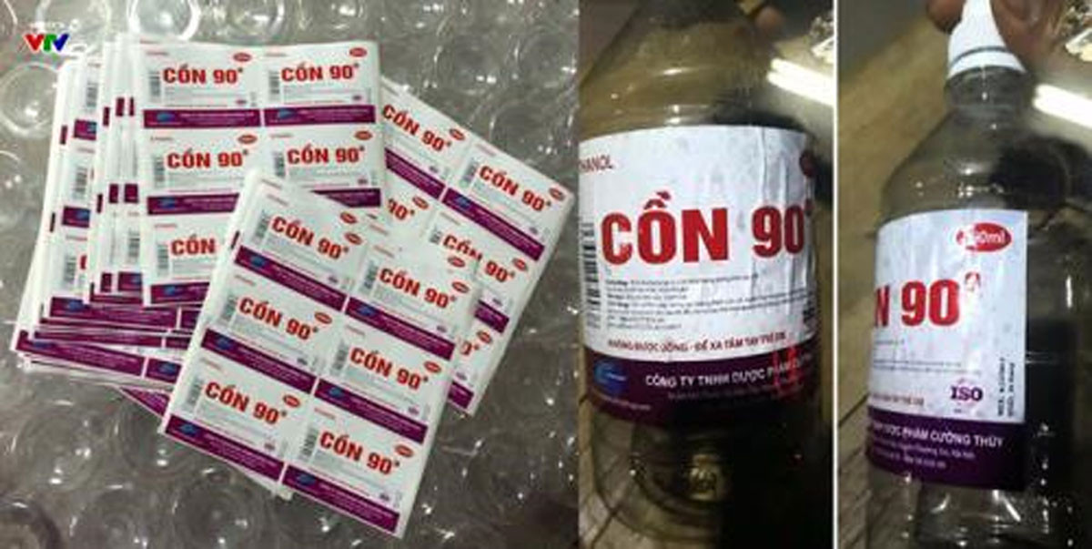 Nhiều nhà thuốc vẫn bán các loại cồn y tế không đúng quy định như không có đăng ký hoặc công bố chất lượng (Ảnh minh họa).