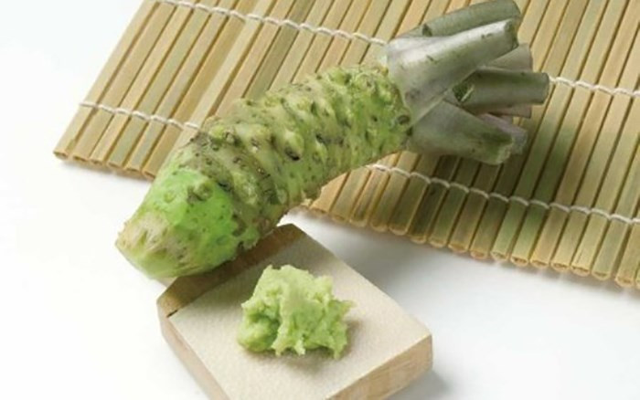 Ngăn cảm lạnh và dị ứng: Ăn mù tạt có thể giúp bạn ngăn ngừa cảm lạnh và dị ứng. Nó chống lại vi khuẩn và những mầm bệnh có xu hướng lây nhiễm đường hô hấp.