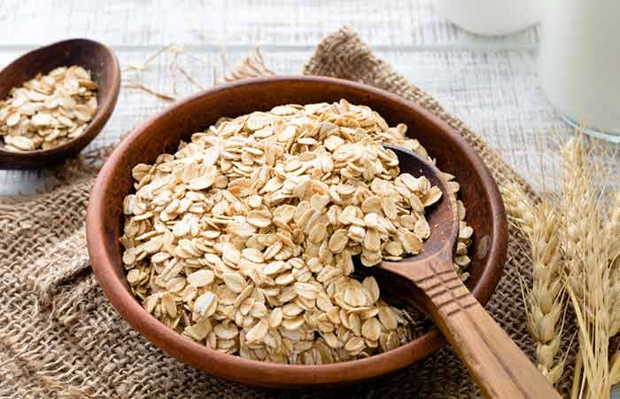 Mangan có trong ngũ cốc nguyên hạt, quả hạch, trái cây và rau cải giúp phục hồi sau khi bị chấn thương não vì nó giúp duy trì chức năng nhận thức.