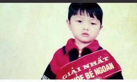 Có ai nhận ra ngày học mẫu giáo, Trường Híp đã dễ thương “có thừa” không?