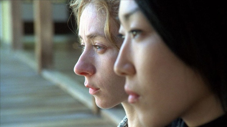 Có những người ở Nhật được gọi là "thợ săn Gaijin" vì thích kết bạn với người nước ngoài để "lợi dụng" mối quan hệ đó.