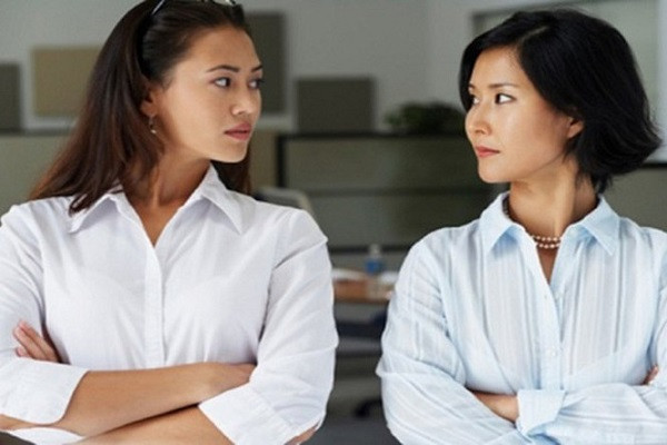 Su that dong troi sau hang ta cau chuyen me chong khen “con dau hut”