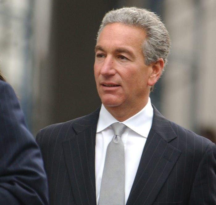 Cha của Jared là một nhà phát triển bất động sản quyền lực, người sáng lập Công ty Kushner, có trụ sở tại New York, năm 1985. Ông đóng vai trò quan trọng trong cuộc sống của Jared.