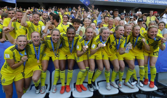 Thụy Điển xếp ở vị trí thứ hai, thấp hơn một bậc so với năm ngoái. Tuy nhiên, đây vẫn là quốc gia được đánh giá cao nhất về bình đẳng giới và nhân quyền.