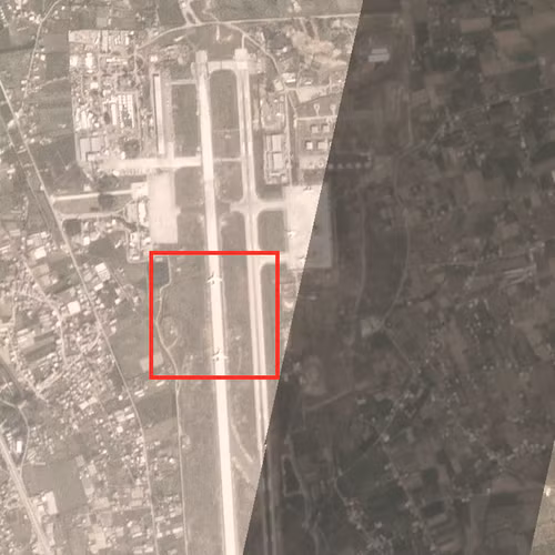 Mặc dù vậy các chuyên gia quân sự sau khi xem xét kỹ bức ảnh thì nhận thấy máy bay không có kết cấu cánh cụp cánh xòe của Tu-160, khả năng cao đây chỉ là 2 chiếc An-124 làm nhiệm vụ cung cấp vũ khí và đạn dược mà thôi.