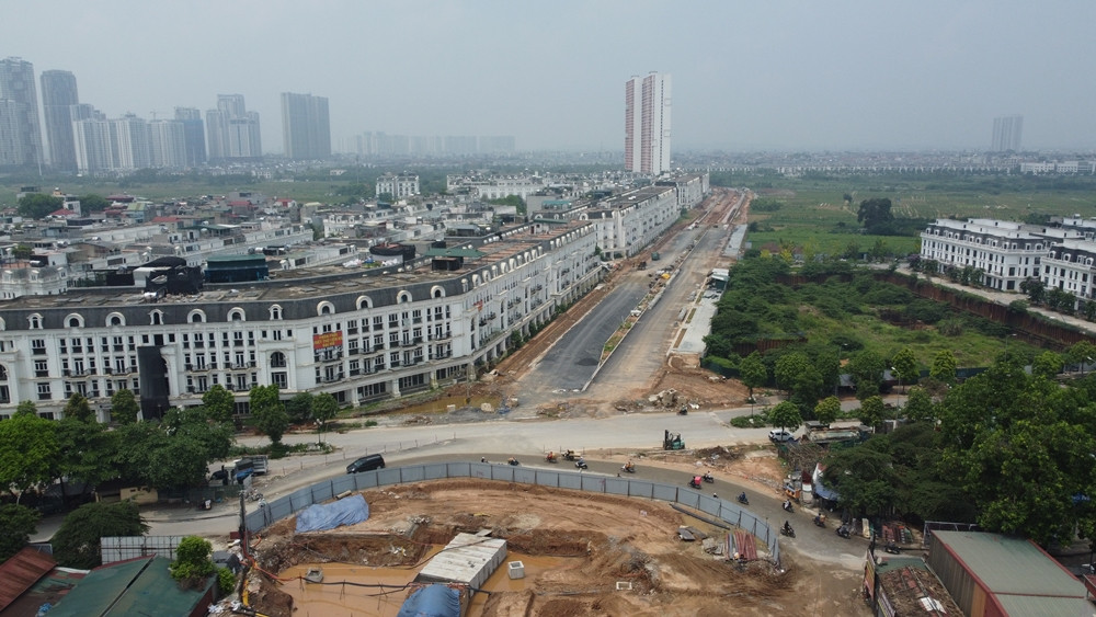 Tuyến Lê Quang Đạo kéo dài kết nối nhiều khu đô thị phía Tây của Hà Nội như Dương Nội, Louis City, FLC Premier... Giúp giảm tải giao thông cho trục đường Tố Hữu và Sa Đôi.