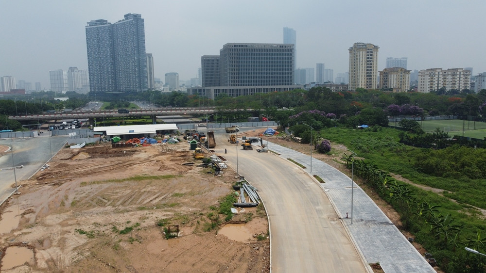 Thông tin với báo chí, Ban quản lý dự án quận Nam Từ Liêm cho biết, dự án có khối lượng GPMB là 364 hộ trên địa bàn 3 phường (Trung Văn, Mễ Trì, Đại Mỗ).