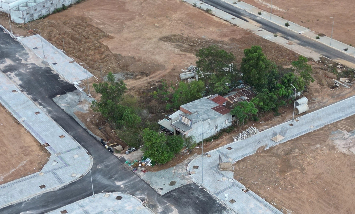 Dự án do Ban quản lý dự án huyện Xuân Lộc làm chủ đầu tư, được khởi công từ tháng 9/2020. (Ảnh: Dân Trí).