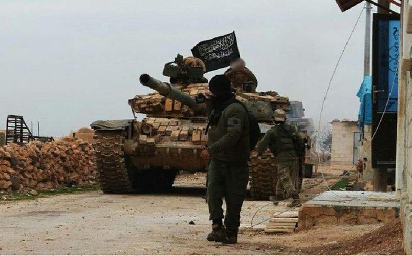 Phiến quân HTS sau đó tuyên bố rằng họ đã chiếm lại được thị trấn Tell Karrathin. Tuy nhiên các nguồn tin thân chính phủ và thậm chí cả phe đối lập cũng nói rằng thị trấn trên chưa từng bị quân đội chính phủ chiếm giữ.