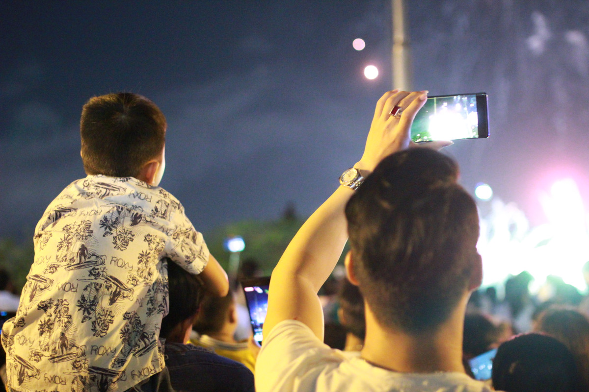 Man nhan voi man trinh dien phao hoa chao don 2020 tren bau troi Sai Gon-Hinh-4