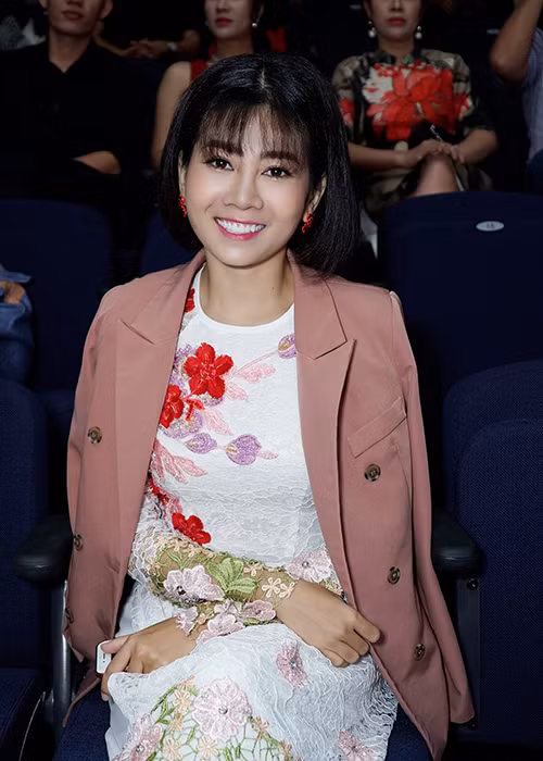 Mai Phương thỉnh thoảng tham gia sự kiện và đóng phim từ khi mắc bệnh hiểm nghèo.