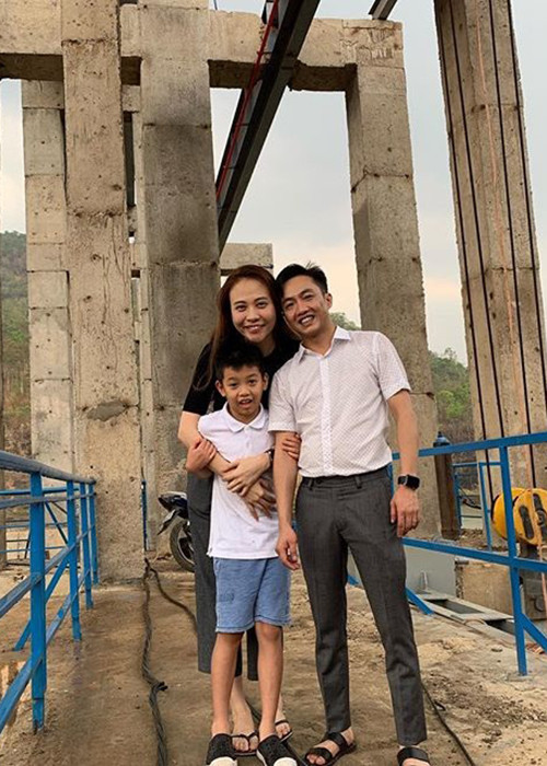 Cường Đô la sắp tái hôn khiến fan mong Hà Hồ nối gót chồng cũ. Ảnh: FBNV Xem video "Hà Hồ nói gì khi bị đồn ế show, hết thời". Nguồn Youtube/vtc